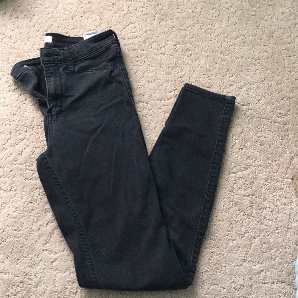 Black Hollister Skinny Jeans